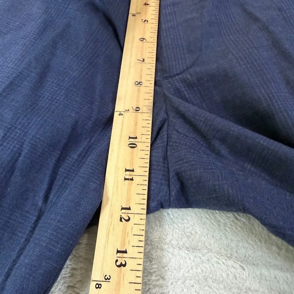 J. Crew excellent pre